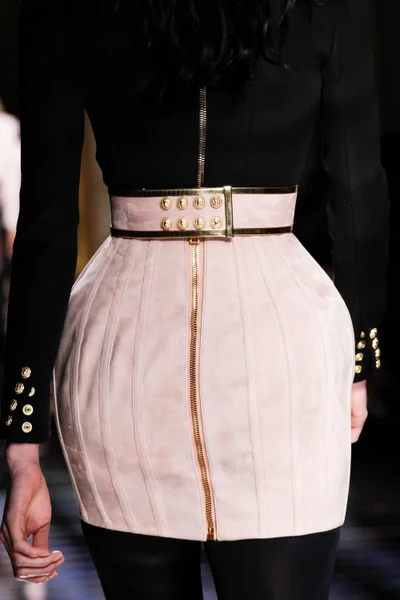 Look 57